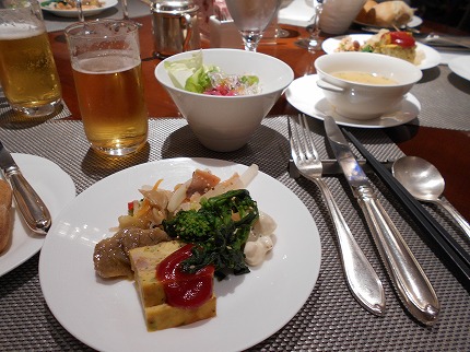  タカクラホテル福岡、北海道のホタテを贅沢に盛り込んだシーフードポテトグラタン