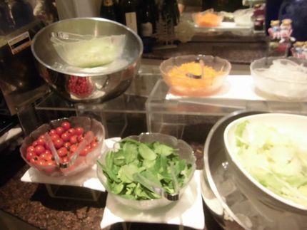野菜サラダ、ビュッフェ