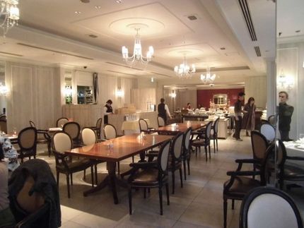 ブルースターの店内